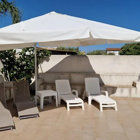 Casa Raimondo ホームステイ *